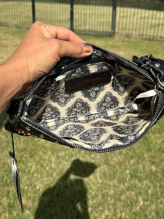 NWT Ed Hardy Black Shoulder Bag with Twin Unicorn Embroidery - Picture 7 of 10